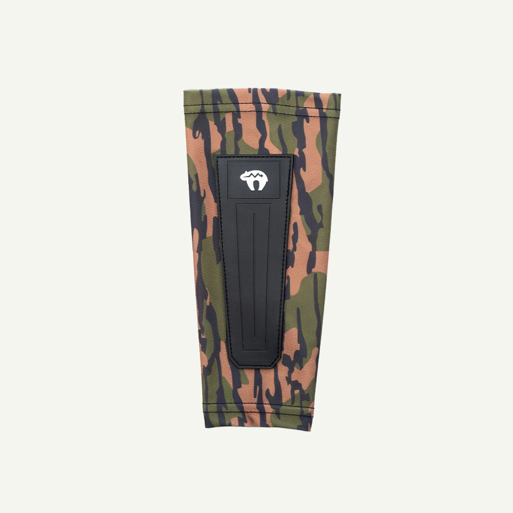 101091 Armschutz Dynamic Camo Forest L